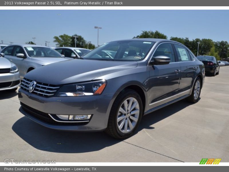 Platinum Gray Metallic / Titan Black 2013 Volkswagen Passat 2.5L SEL