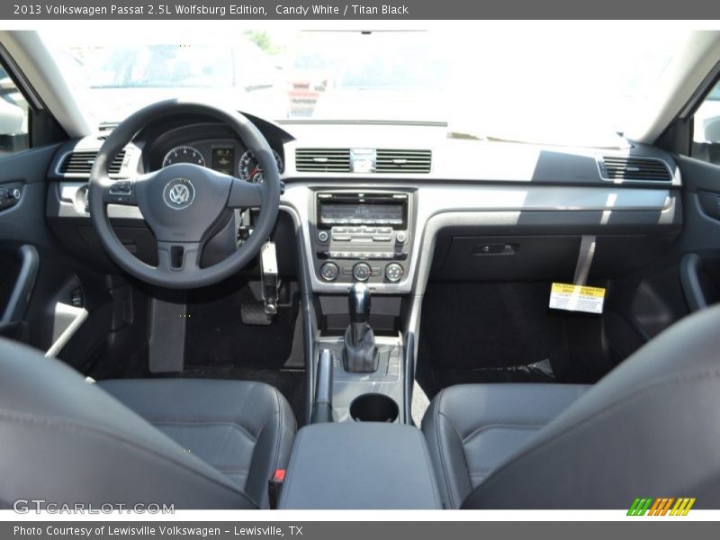 Candy White / Titan Black 2013 Volkswagen Passat 2.5L Wolfsburg Edition