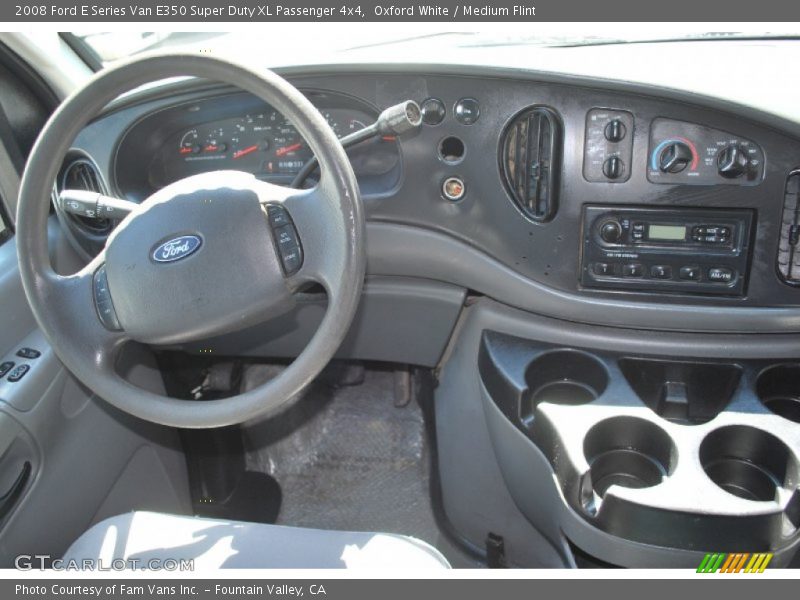 Dashboard of 2008 E Series Van E350 Super Duty XL Passenger 4x4