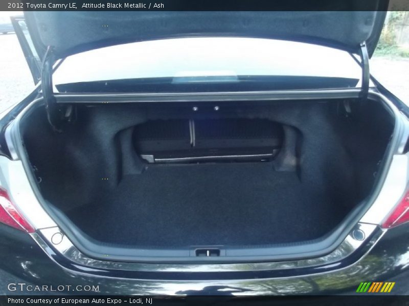 Attitude Black Metallic / Ash 2012 Toyota Camry LE