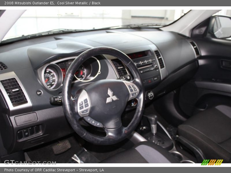 Cool Silver Metallic / Black 2008 Mitsubishi Outlander ES