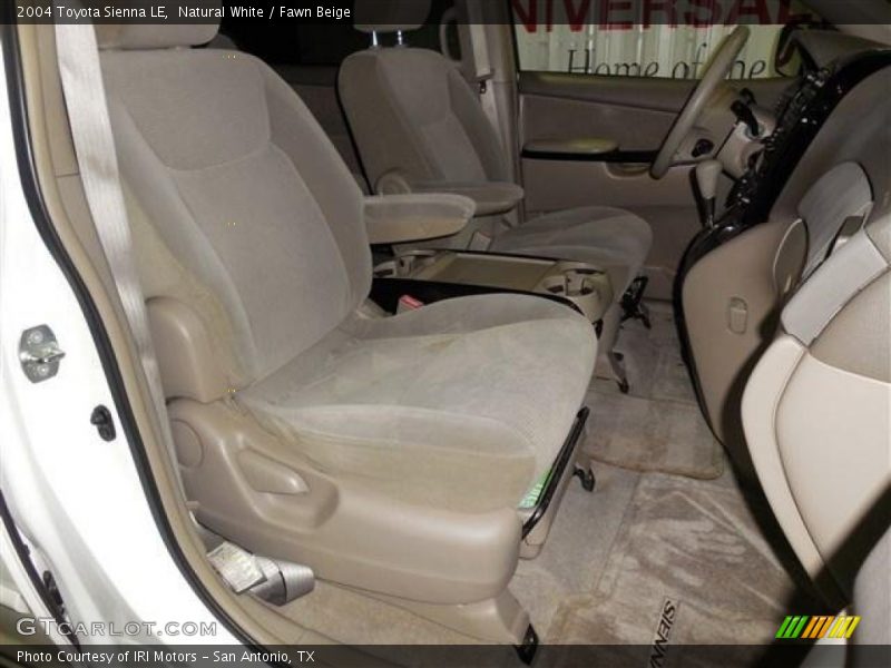 Natural White / Fawn Beige 2004 Toyota Sienna LE