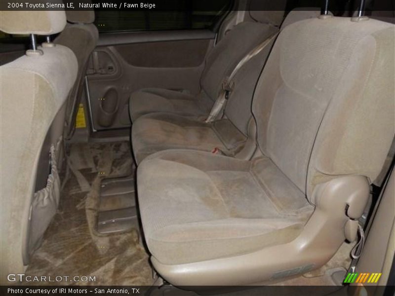 Natural White / Fawn Beige 2004 Toyota Sienna LE