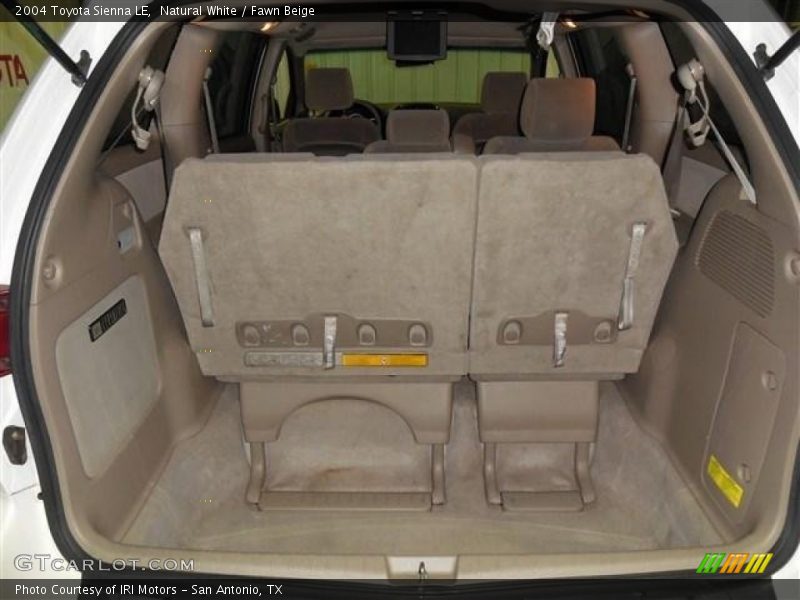 Natural White / Fawn Beige 2004 Toyota Sienna LE