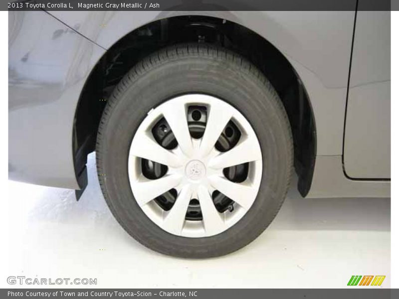 Magnetic Gray Metallic / Ash 2013 Toyota Corolla L