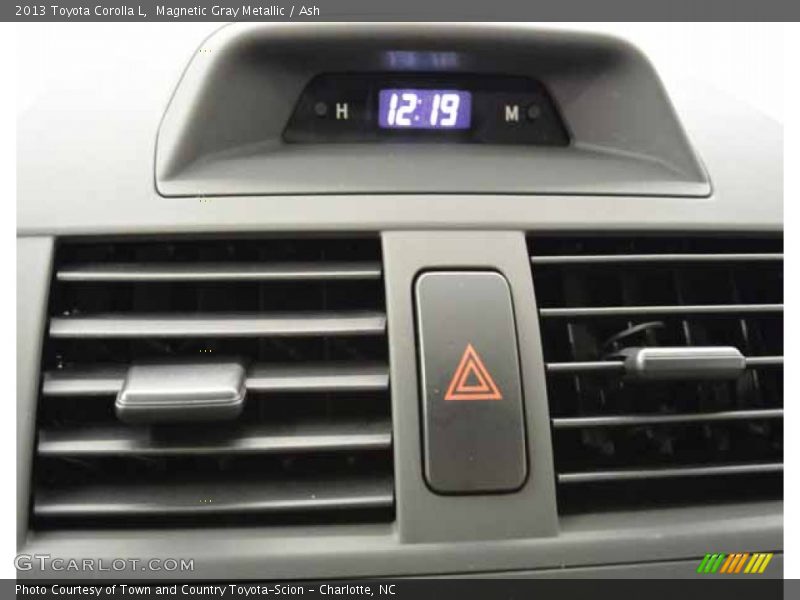 Magnetic Gray Metallic / Ash 2013 Toyota Corolla L
