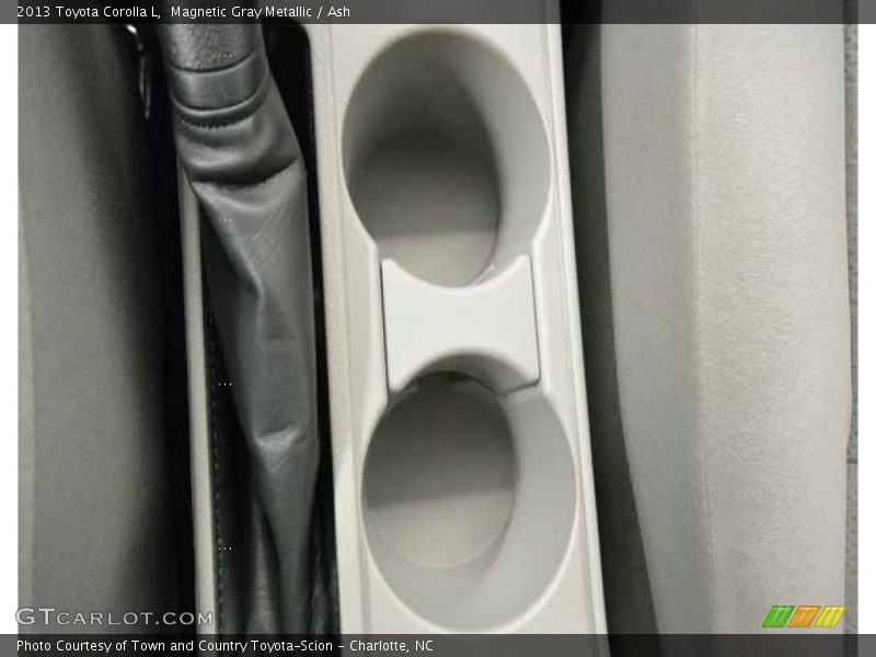 Magnetic Gray Metallic / Ash 2013 Toyota Corolla L