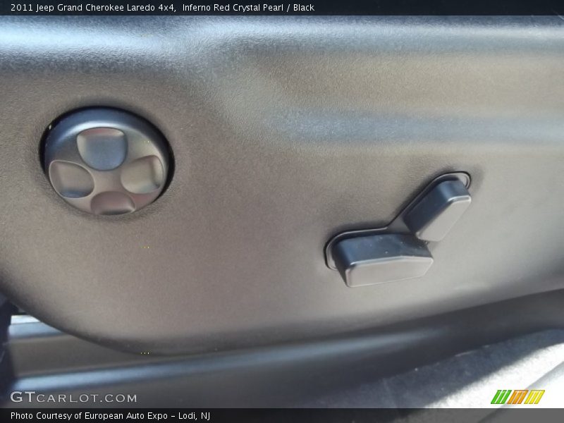 Inferno Red Crystal Pearl / Black 2011 Jeep Grand Cherokee Laredo 4x4
