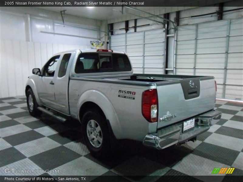 Radiant Silver Metallic / Nismo Charcoal 2005 Nissan Frontier Nismo King Cab