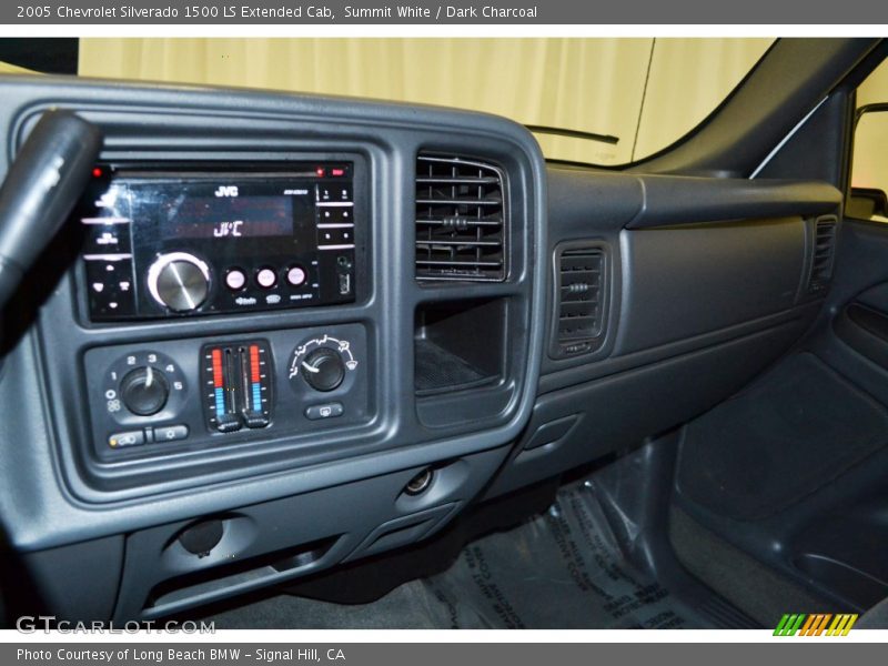 Summit White / Dark Charcoal 2005 Chevrolet Silverado 1500 LS Extended Cab