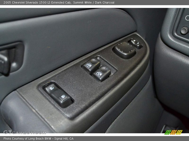 Summit White / Dark Charcoal 2005 Chevrolet Silverado 1500 LS Extended Cab