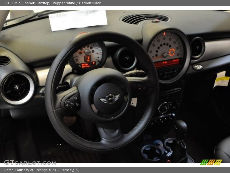 Pepper White / Carbon Black 2013 Mini Cooper Hardtop