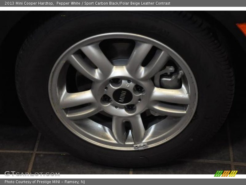 Pepper White / Sport Carbon Black/Polar Beige Leather Contrast 2013 Mini Cooper Hardtop