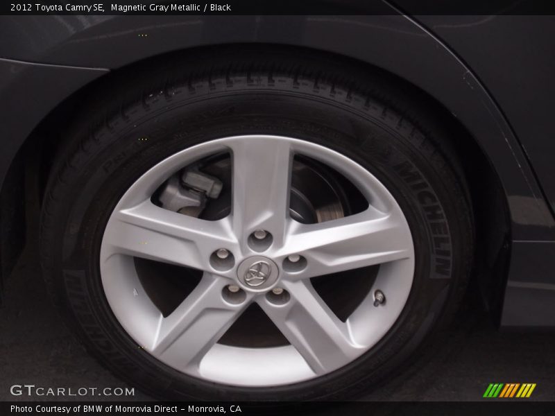 Magnetic Gray Metallic / Black 2012 Toyota Camry SE