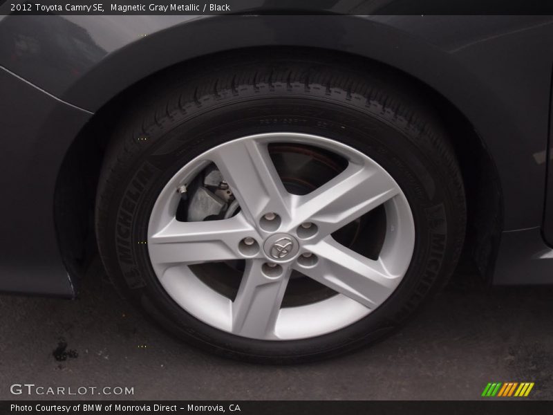 Magnetic Gray Metallic / Black 2012 Toyota Camry SE