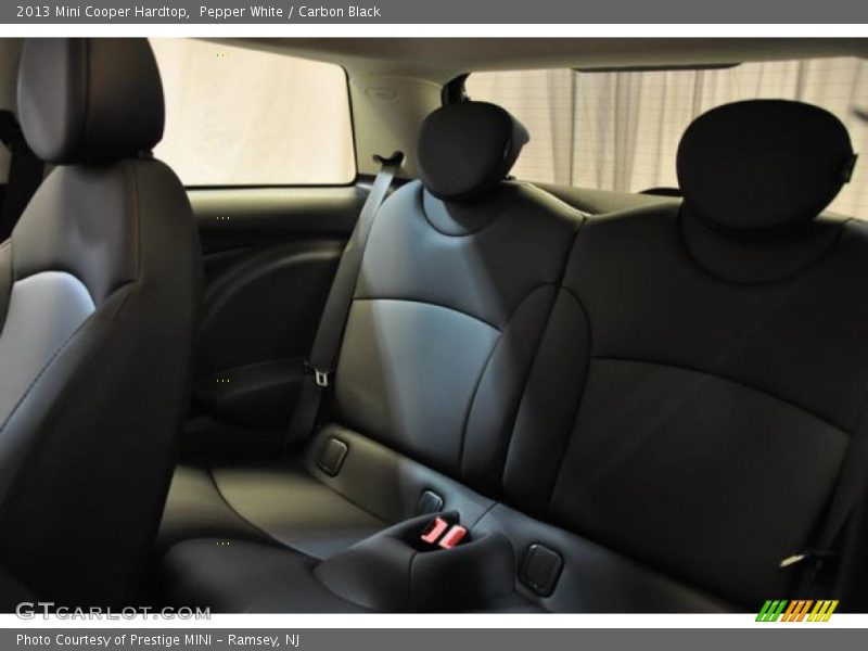 Pepper White / Carbon Black 2013 Mini Cooper Hardtop