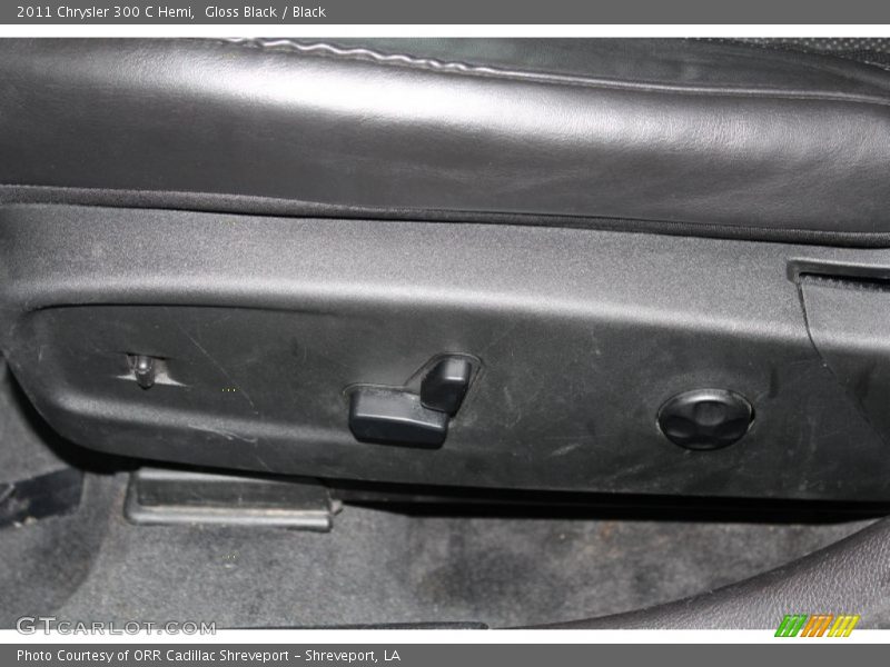 Gloss Black / Black 2011 Chrysler 300 C Hemi