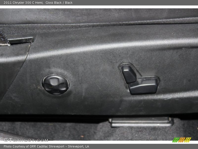 Gloss Black / Black 2011 Chrysler 300 C Hemi