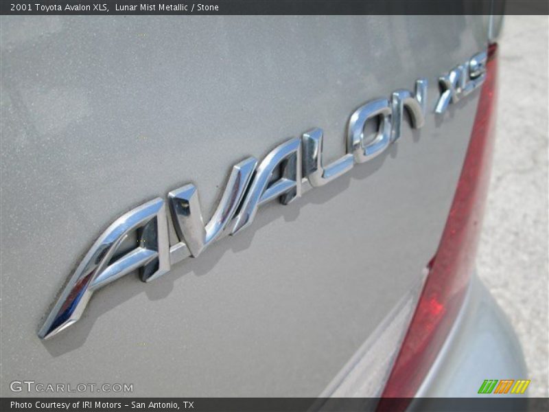 Lunar Mist Metallic / Stone 2001 Toyota Avalon XLS
