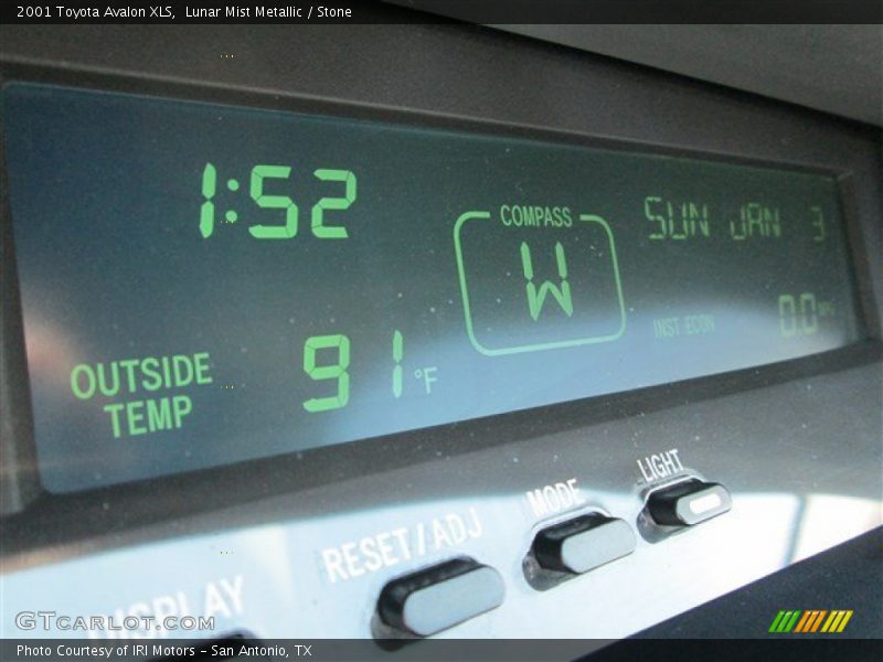 Lunar Mist Metallic / Stone 2001 Toyota Avalon XLS
