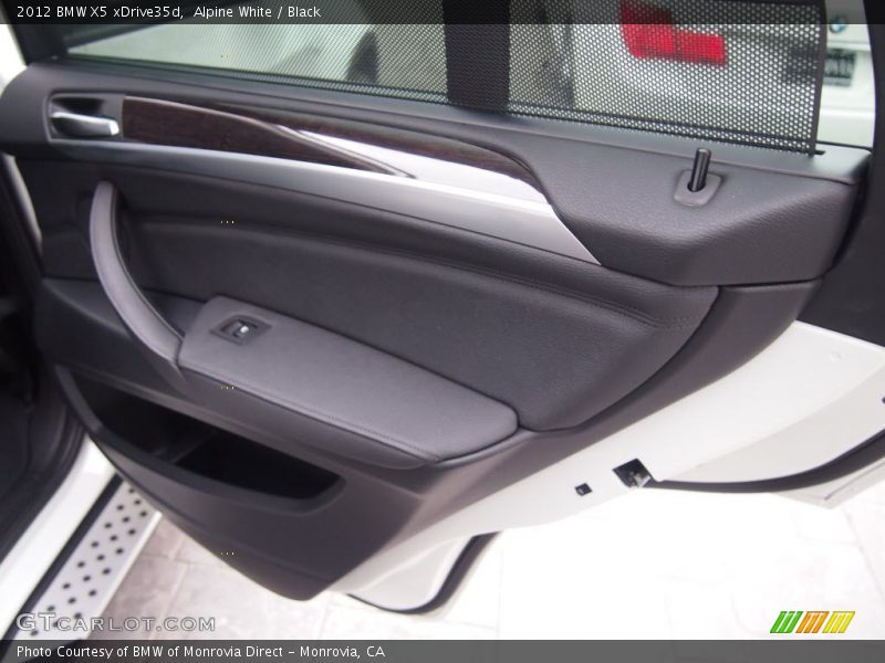 Alpine White / Black 2012 BMW X5 xDrive35d