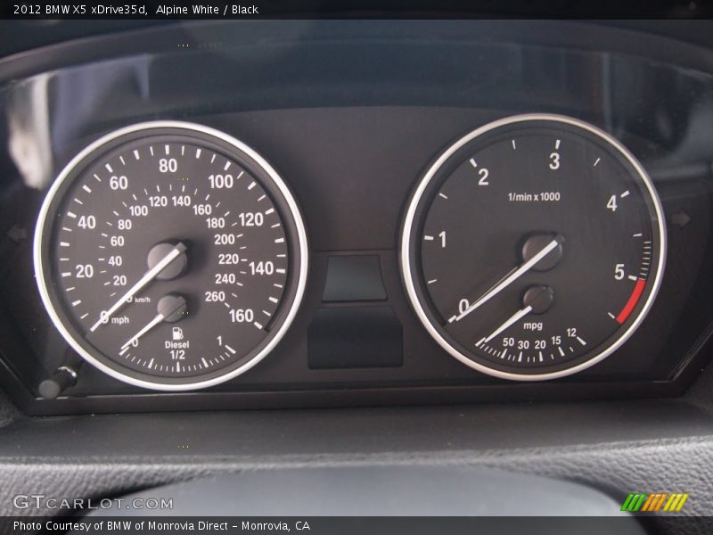 Alpine White / Black 2012 BMW X5 xDrive35d