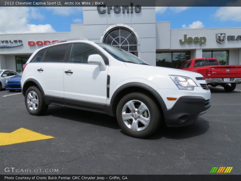 Arctic Ice White / Black 2013 Chevrolet Captiva Sport LS