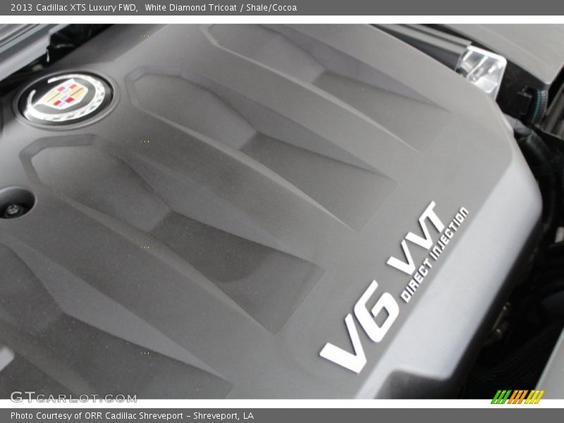 White Diamond Tricoat / Shale/Cocoa 2013 Cadillac XTS Luxury FWD