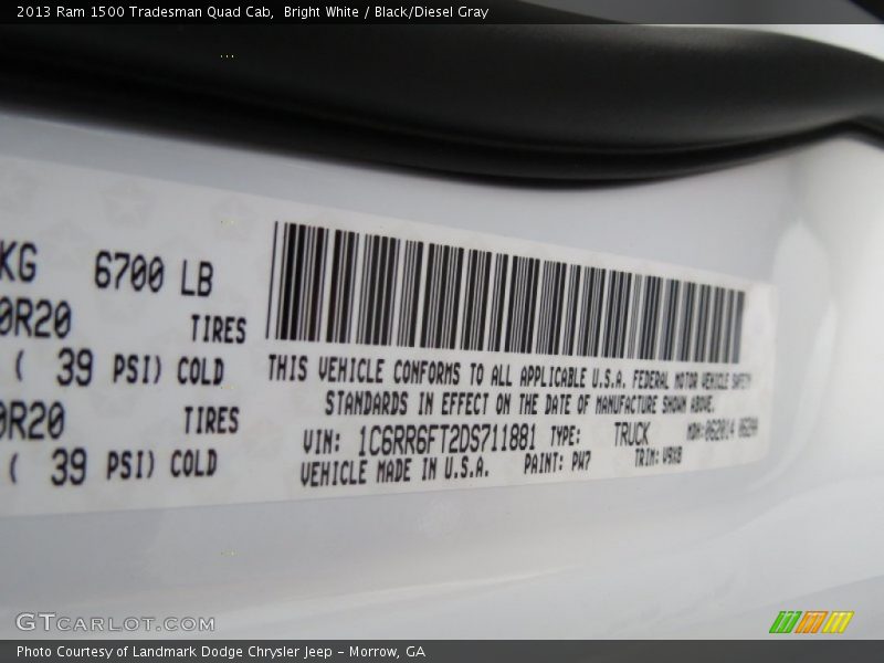 Bright White / Black/Diesel Gray 2013 Ram 1500 Tradesman Quad Cab