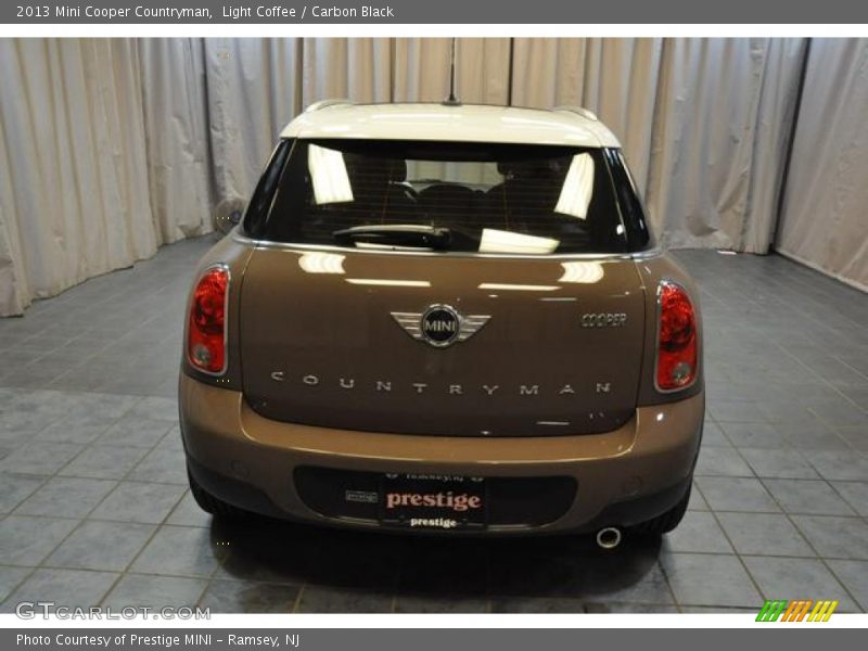 Light Coffee / Carbon Black 2013 Mini Cooper Countryman