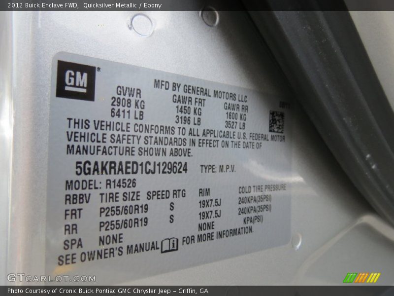 Quicksilver Metallic / Ebony 2012 Buick Enclave FWD