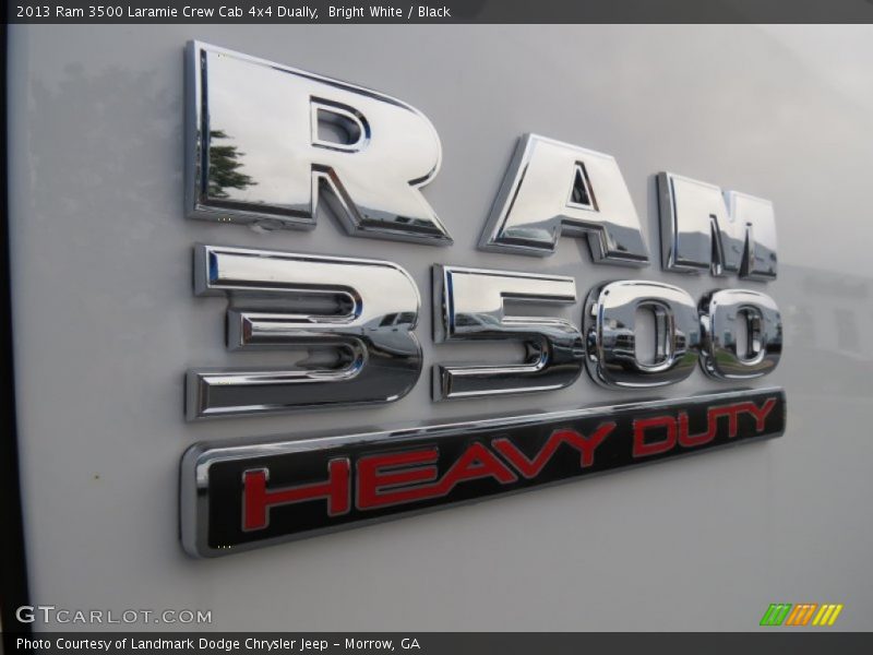 Bright White / Black 2013 Ram 3500 Laramie Crew Cab 4x4 Dually
