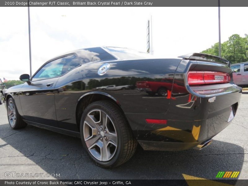 Brilliant Black Crystal Pearl / Dark Slate Gray 2010 Dodge Challenger R/T Classic