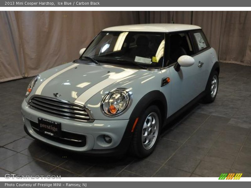 Ice Blue / Carbon Black 2013 Mini Cooper Hardtop