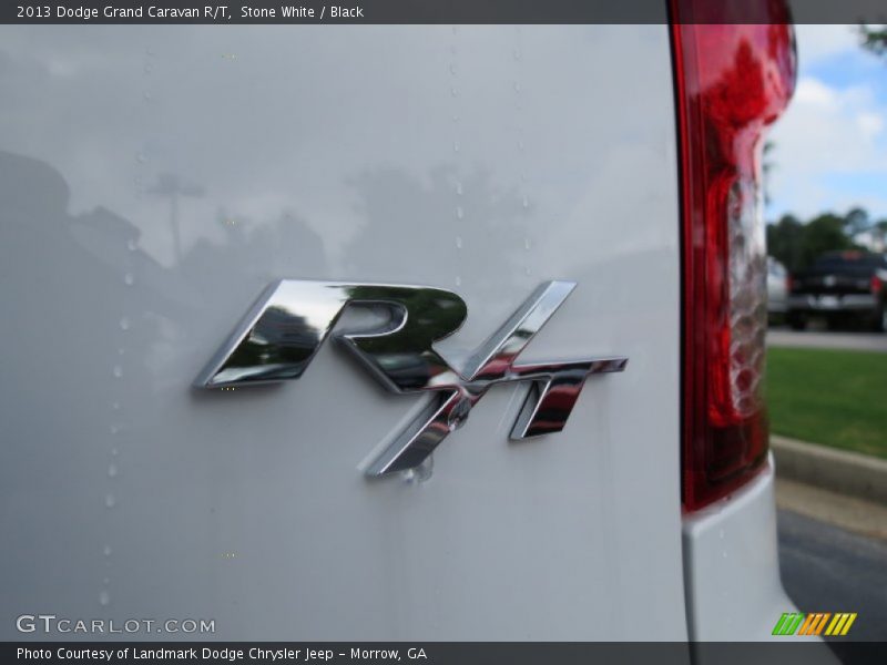 Stone White / Black 2013 Dodge Grand Caravan R/T