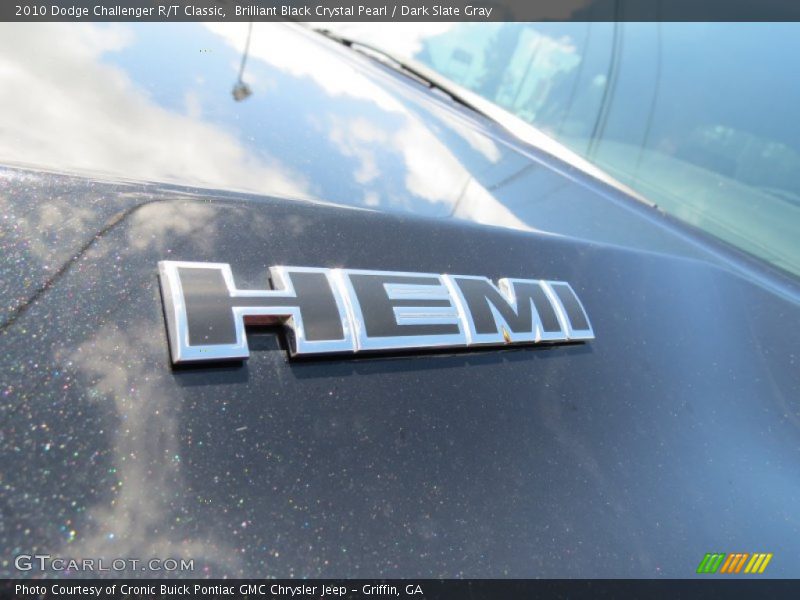 Brilliant Black Crystal Pearl / Dark Slate Gray 2010 Dodge Challenger R/T Classic