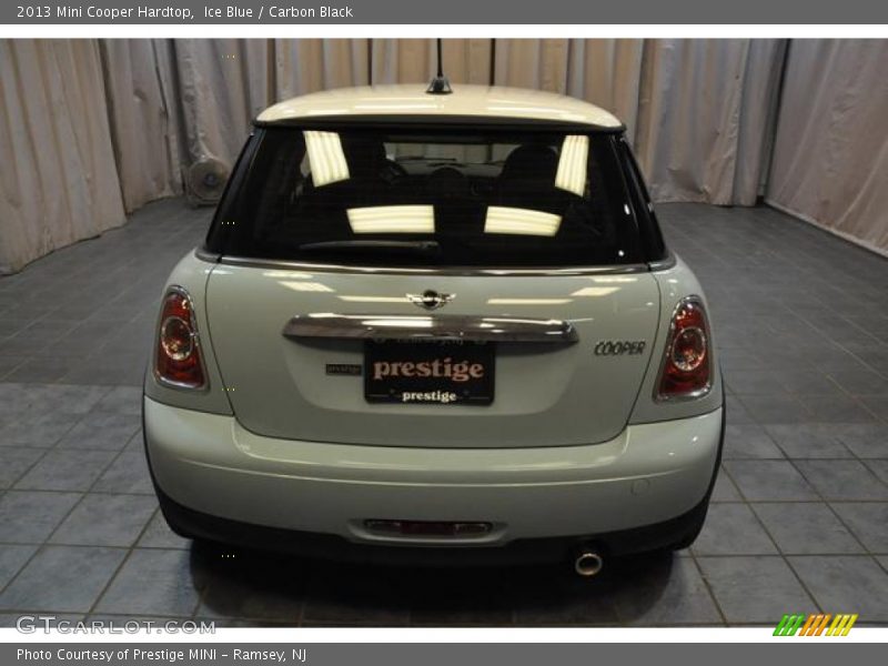 Ice Blue / Carbon Black 2013 Mini Cooper Hardtop