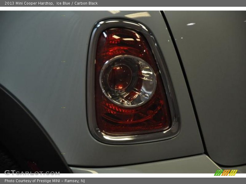 Ice Blue / Carbon Black 2013 Mini Cooper Hardtop