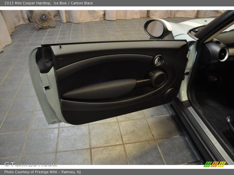 Ice Blue / Carbon Black 2013 Mini Cooper Hardtop