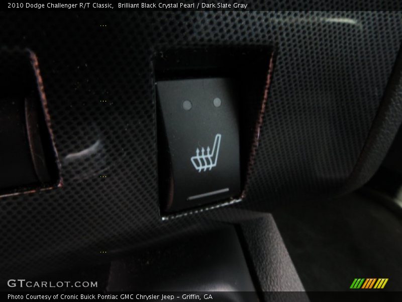 Brilliant Black Crystal Pearl / Dark Slate Gray 2010 Dodge Challenger R/T Classic