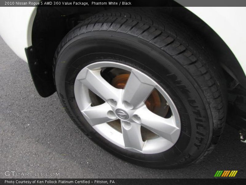 Phantom White / Black 2010 Nissan Rogue S AWD 360 Value Package