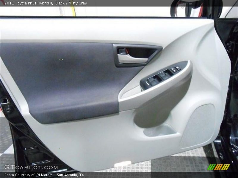 Black / Misty Gray 2011 Toyota Prius Hybrid II