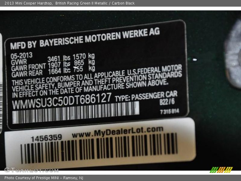 British Racing Green II Metallic / Carbon Black 2013 Mini Cooper Hardtop