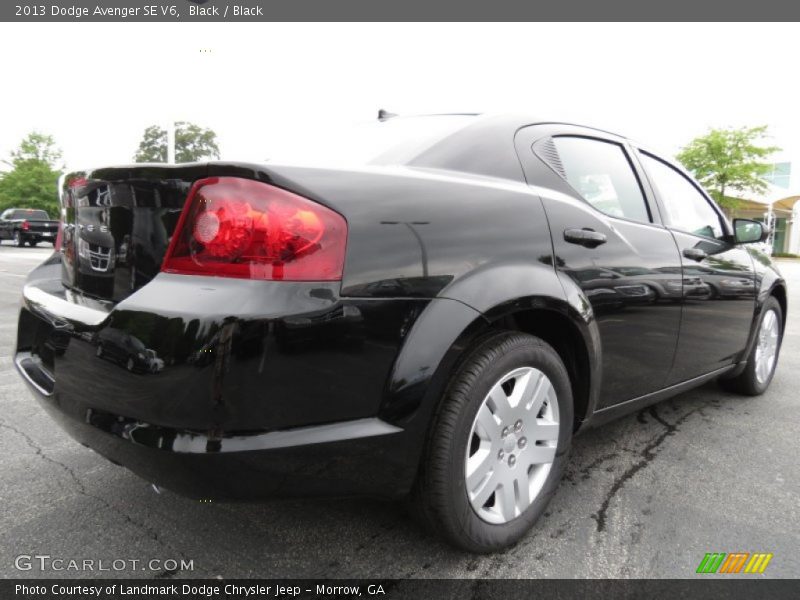 Black / Black 2013 Dodge Avenger SE V6