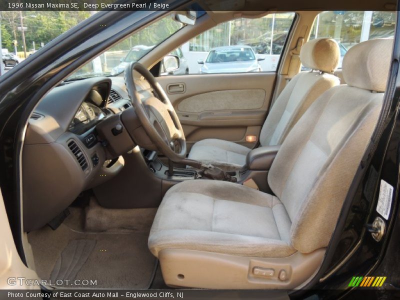 Deep Evergreen Pearl / Beige 1996 Nissan Maxima SE