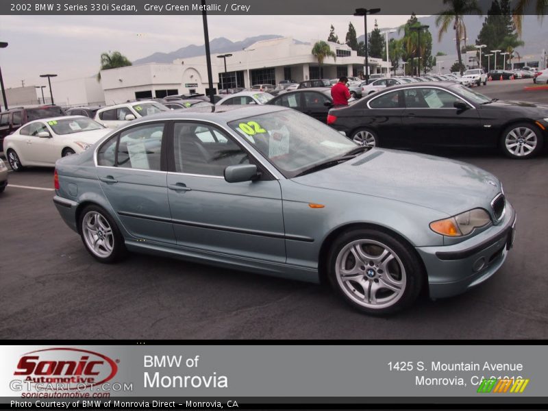 Grey Green Metallic / Grey 2002 BMW 3 Series 330i Sedan