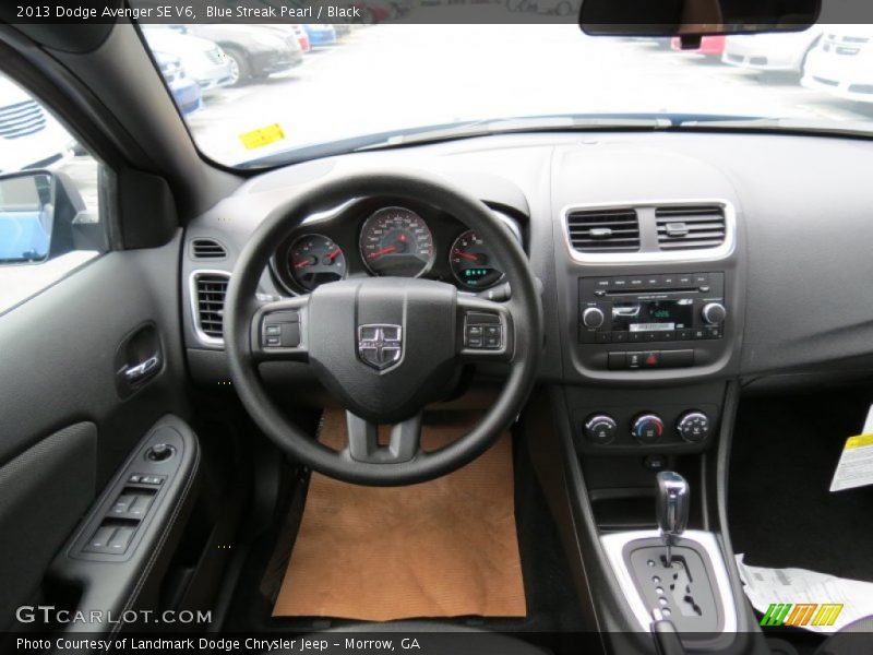 Blue Streak Pearl / Black 2013 Dodge Avenger SE V6