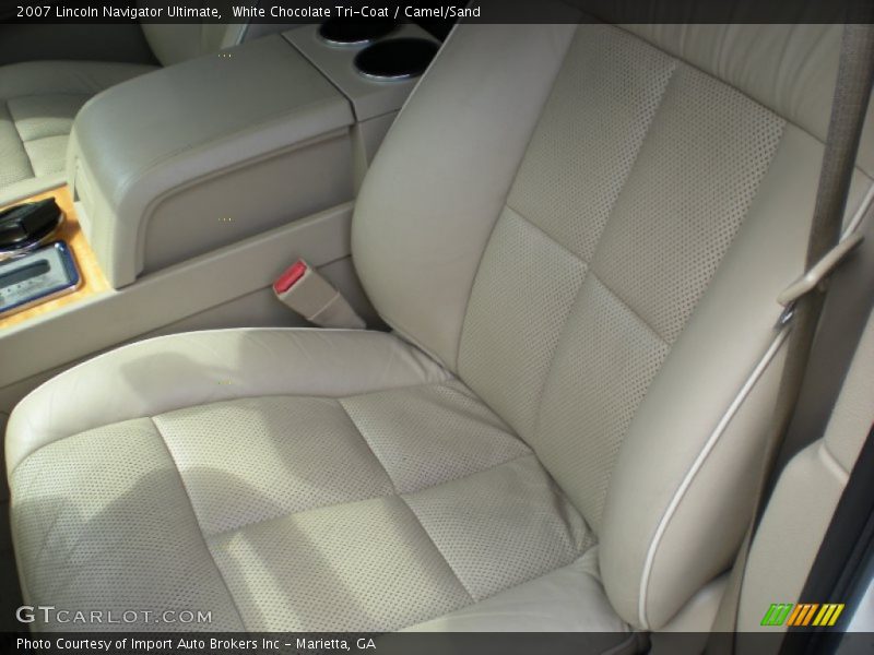White Chocolate Tri-Coat / Camel/Sand 2007 Lincoln Navigator Ultimate