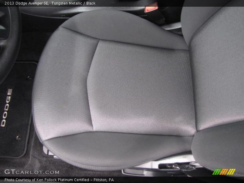 Tungsten Metallic / Black 2013 Dodge Avenger SE