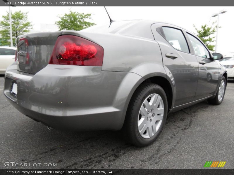 Tungsten Metallic / Black 2013 Dodge Avenger SE V6